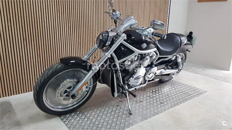 Harley-Davidson V-Rod – Vista 22