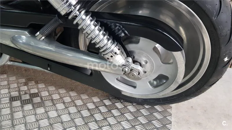 Harley-Davidson V-Rod – Vista 30