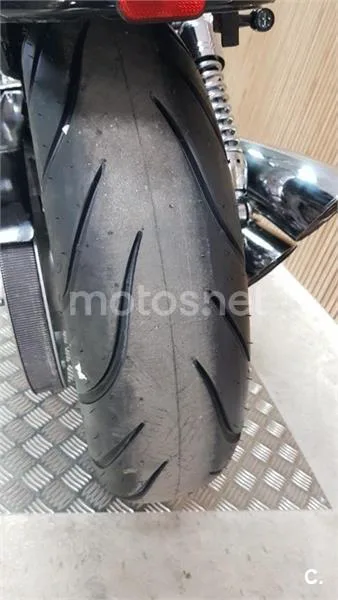 Harley-Davidson V-Rod – Vista 37
