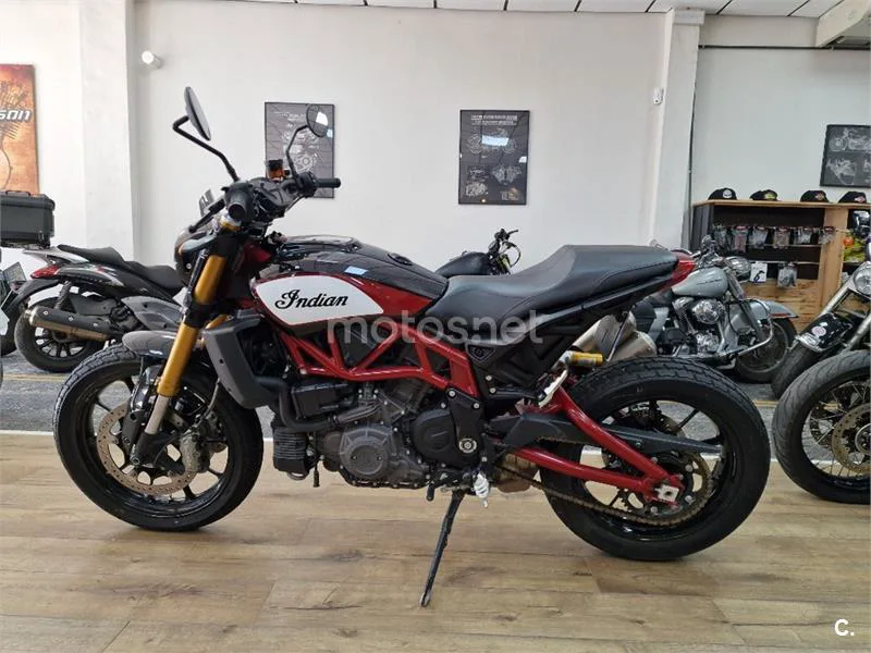 Indian FTR 1200 – Vista 5