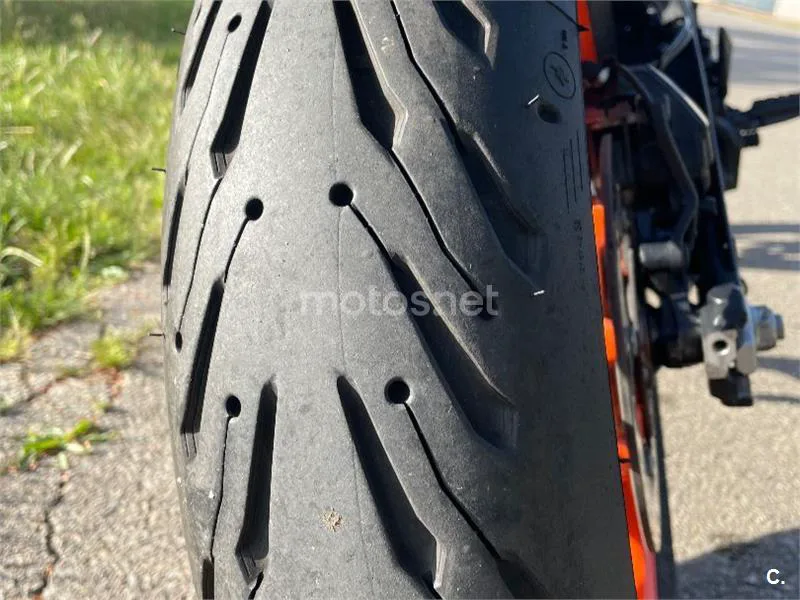 KTM 125 – Vista 11
