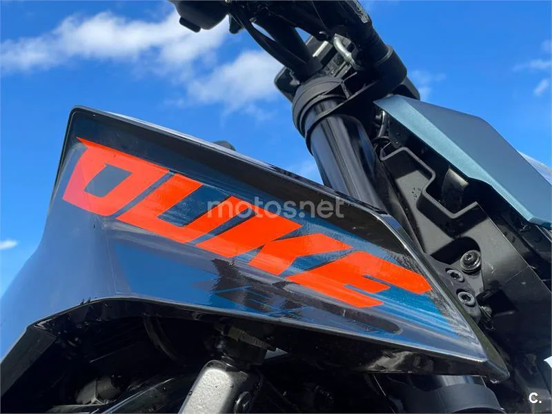 KTM 125 – Vista 12