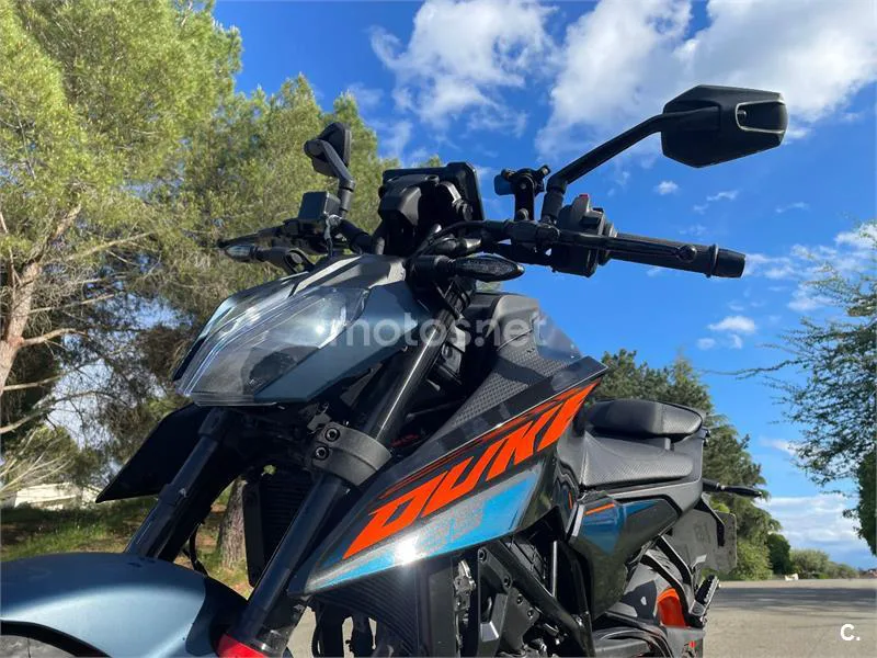 KTM 125 – Vista 13