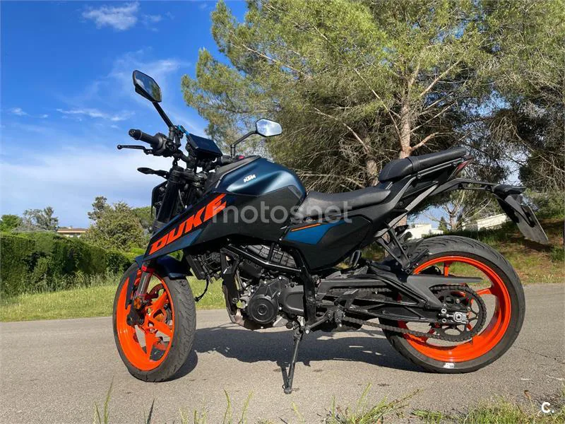 KTM 125 – Vista 3