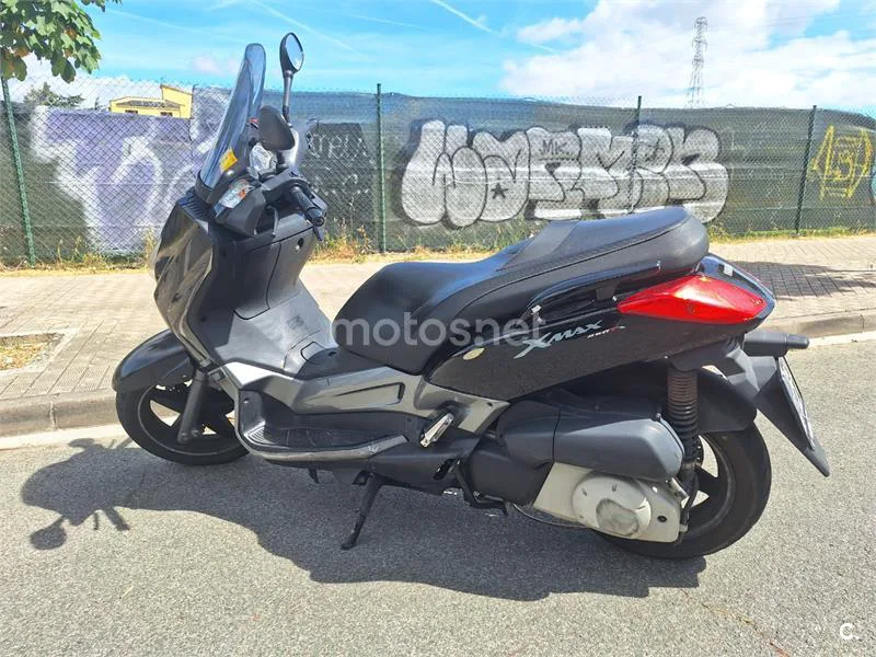 Yamaha XMAX 250 - Vista 5