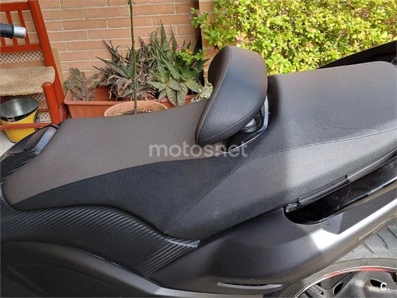 Yamaha TMAX 530 – Vista 11