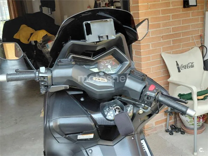 Yamaha TMAX 530 – Vista 13