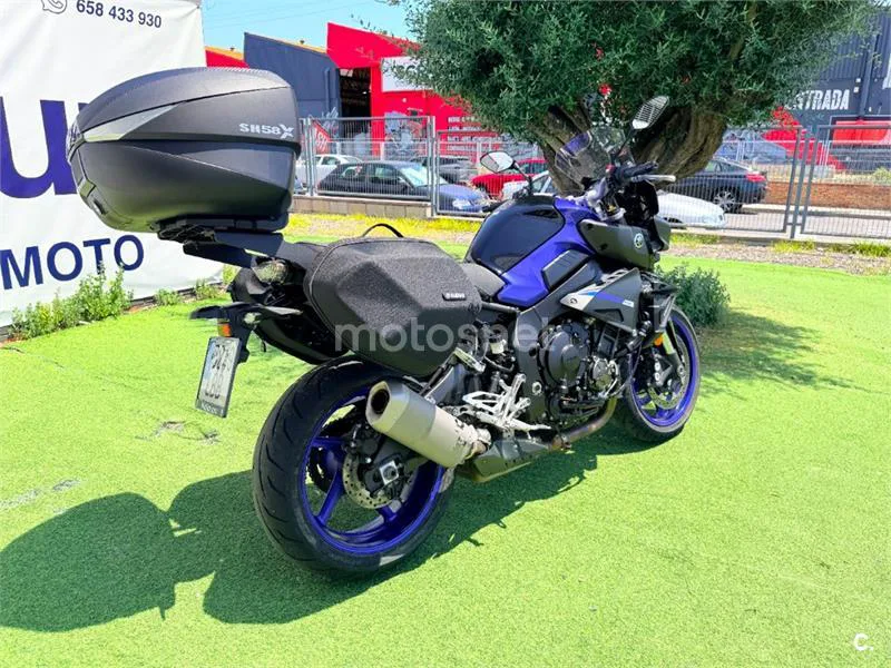 Yamaha MT-10 – Vista 11