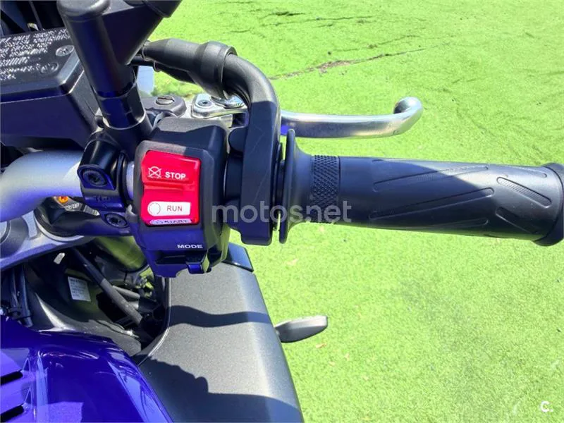 Yamaha MT-10 – Vista 14