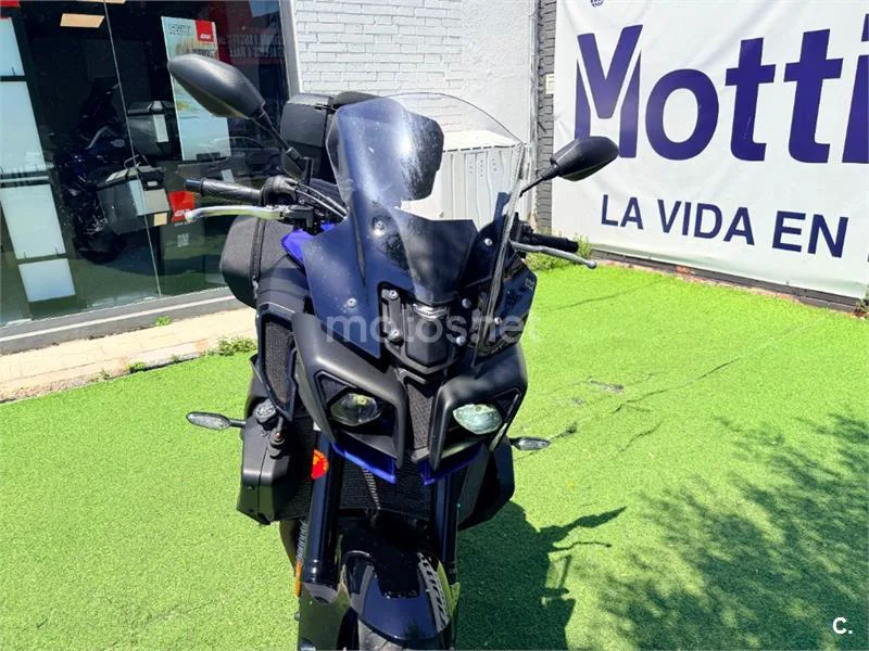 Yamaha MT-10 – Vista 4