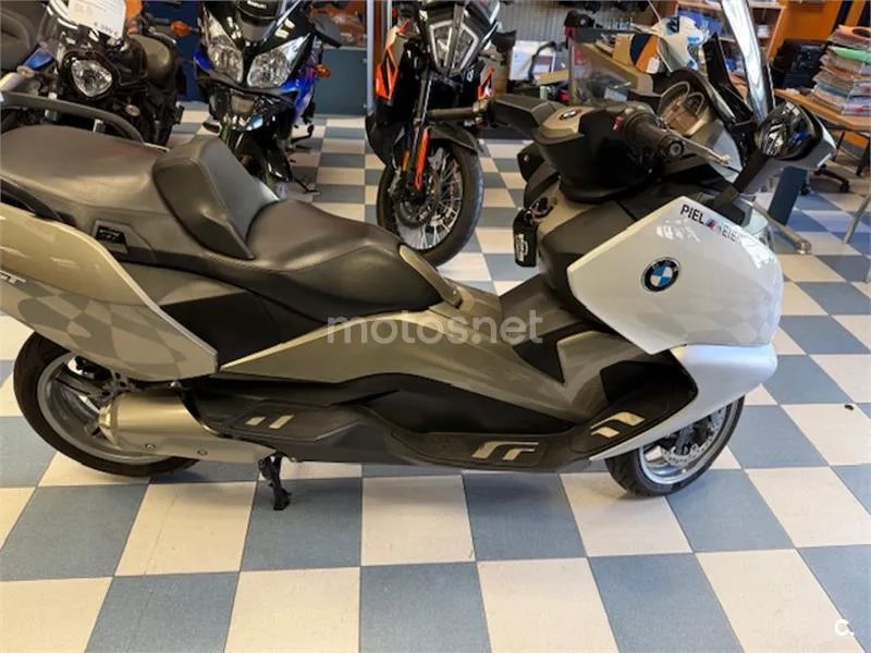 BMW C 650 GT – Vista 7