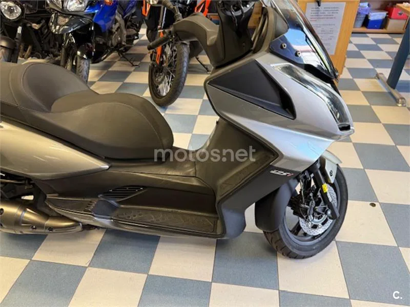 Kymco Super Dink 125 – Vista 8