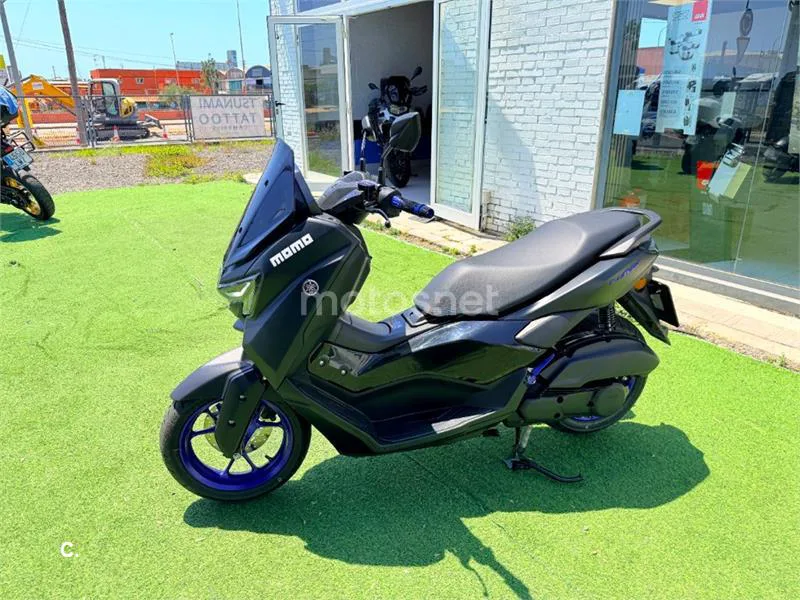 Yamaha NMAX – Vista 13