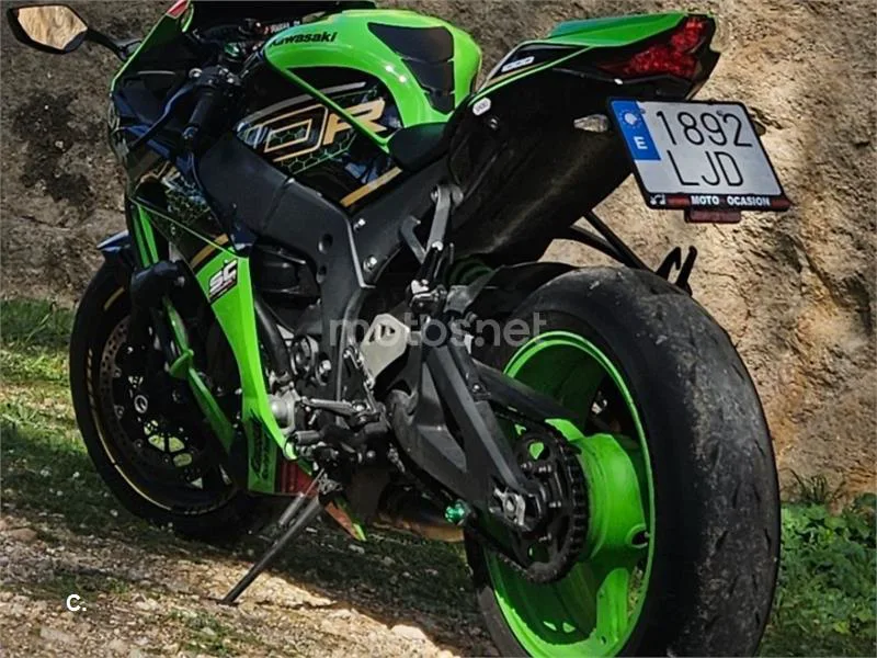 Kawasaki Ninja ZX-10R – Vista 4