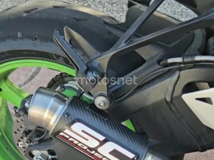 Kawasaki Ninja ZX-10R – Vista 5
