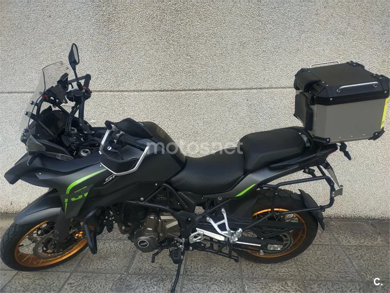 QJ Motor SRT 700 X – Vista 3