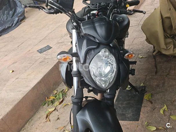 Suzuki Gladius 650 2820 € 2014 Barcelona - 2