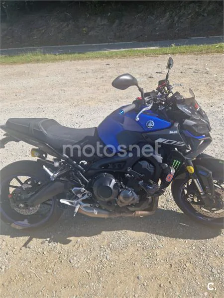 Yamaha MT-09 – Vista 3
