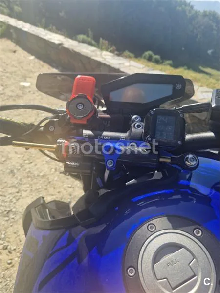 Yamaha MT-09 – Vista 7