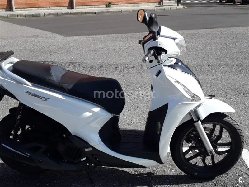 Kymco People S 125 – Vista 6