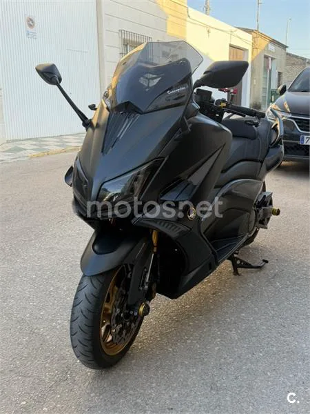 Yamaha TMAX 530 – Vista 6