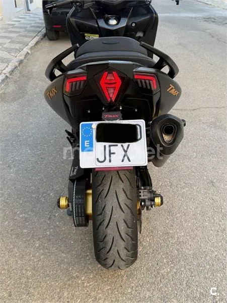 Yamaha TMAX 530 – Vista 9