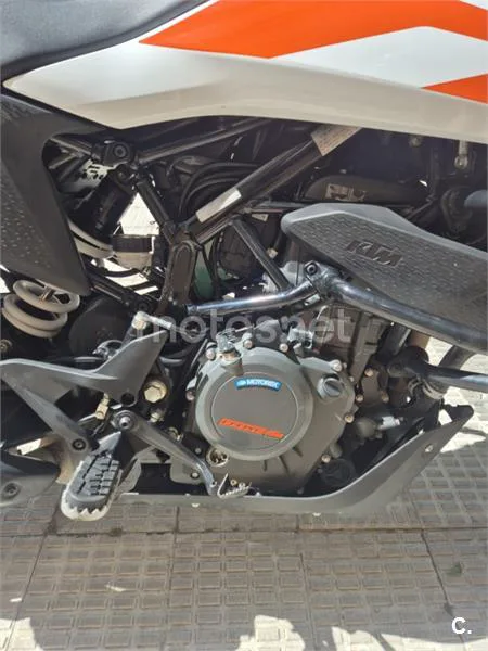 KTM 390 – Vista 6