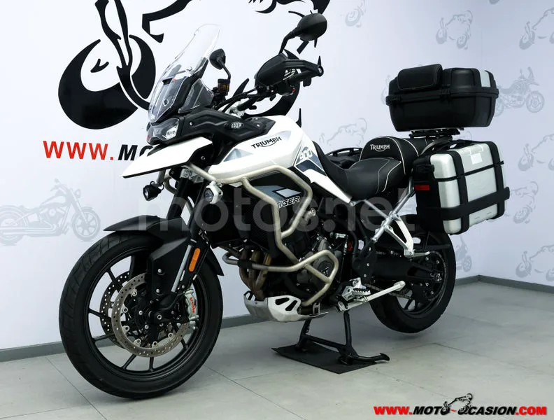 Triumph Tiger 900 – Vista 7