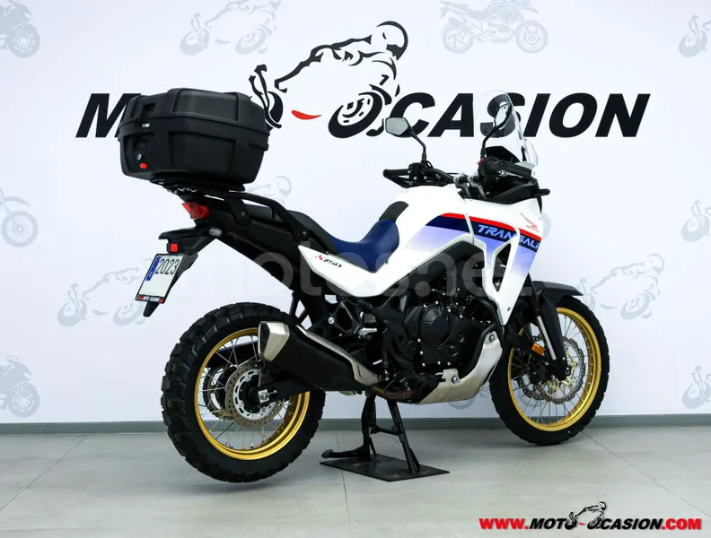Honda XL 750 Transalp – Vista 3