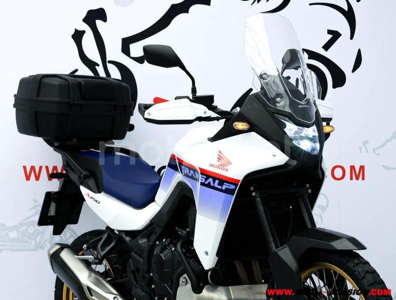 Honda XL 750 Transalp – Vista 4