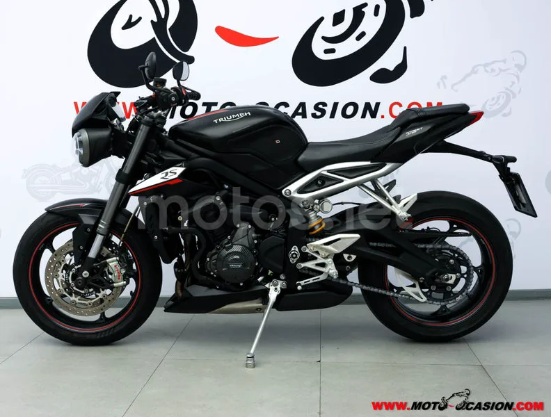 Triumph Street Triple 765 – Vista 11