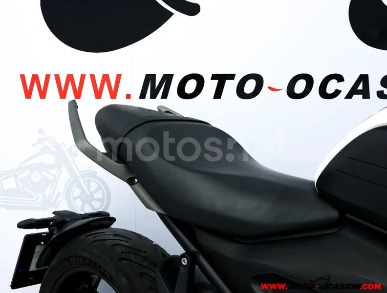 Triumph Trident 660 – Vista 10