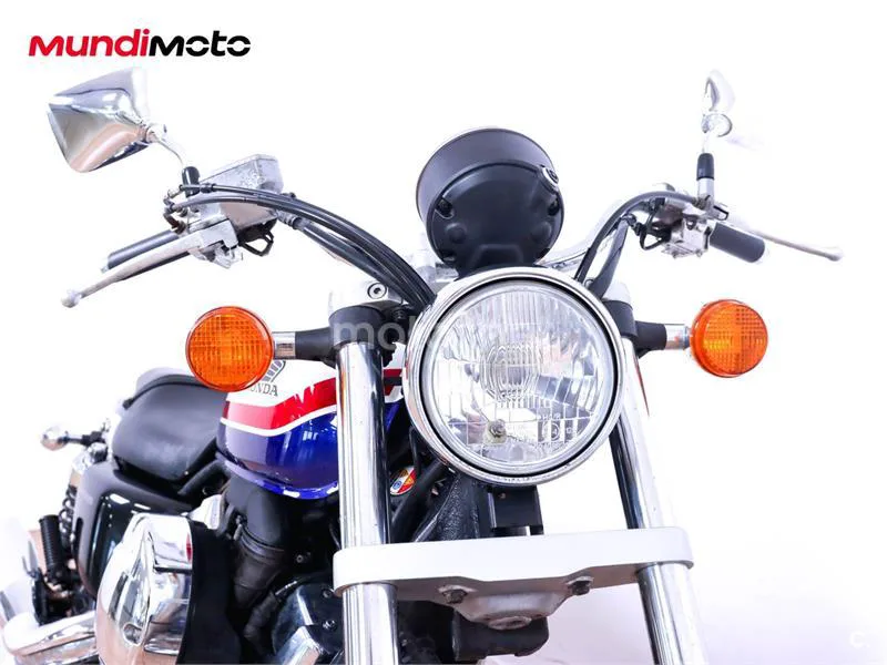 Honda VT 750 S – Vista 5