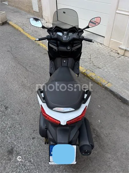 Yamaha XMAX 125 – Vista 4