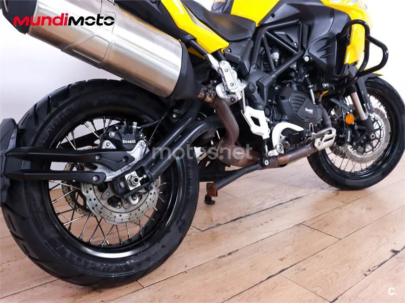 Benelli TRK 502 – Vista 4
