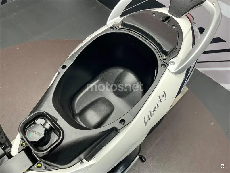 Piaggio Liberty 50 – Vista 14