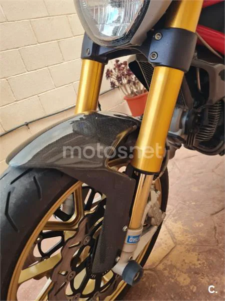 Ducati Monster 696 – Vista 5