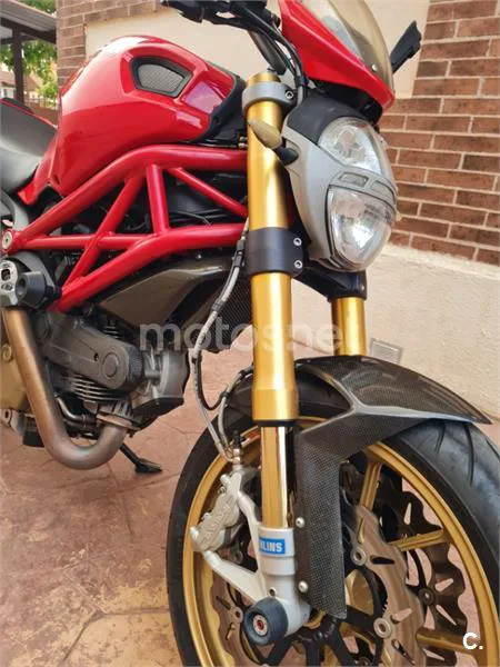 Ducati Monster 696 – Vista 6