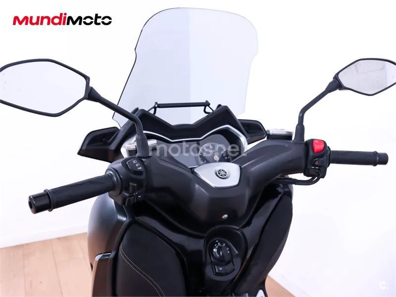 Yamaha XMAX 300 – Vista 11