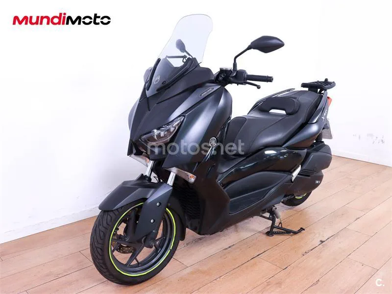 Yamaha XMAX 300 – Vista 7