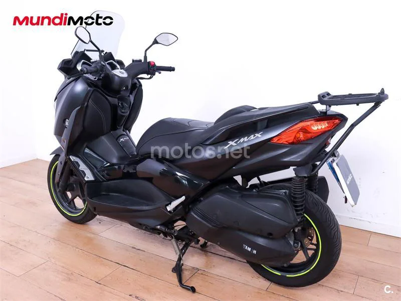 Yamaha XMAX 300 – Vista 8