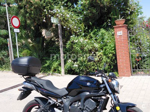 Yamaha FZ6 Fazer 2199 € 2009 Barcelona - 1