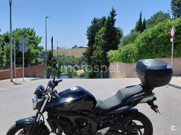 Yamaha FZ6 Fazer 2199 € 2009 Barcelona - 2