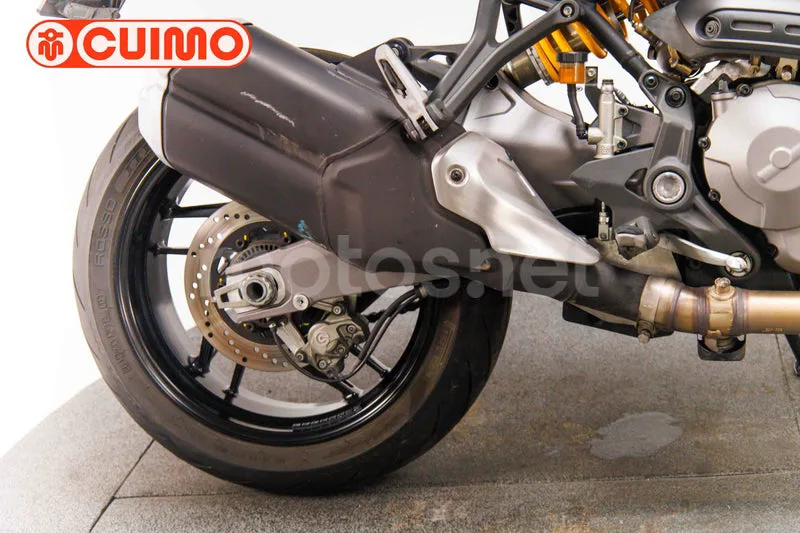 Ducati Monster 821 – Vista 14