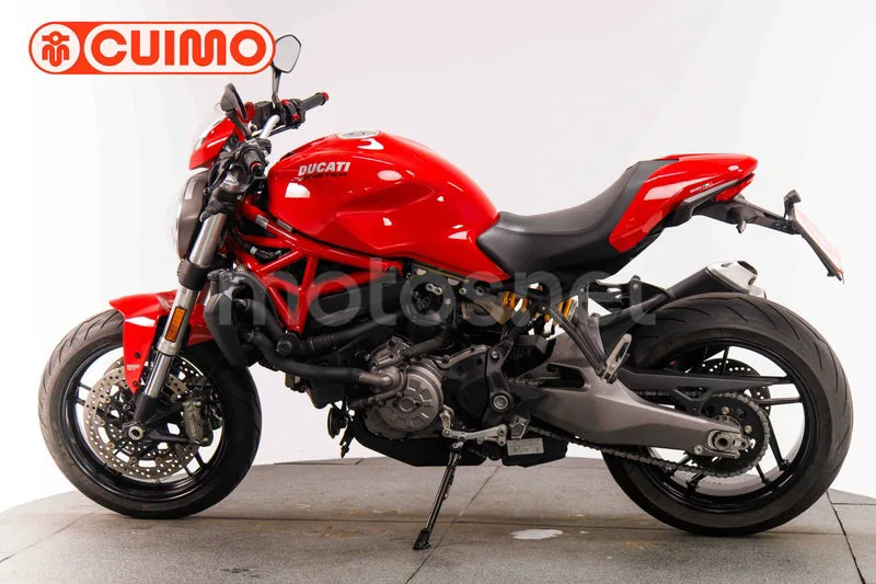 Ducati Monster 821 – Vista 8