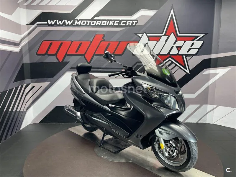 Suzuki Burgman 400 – Vista 5
