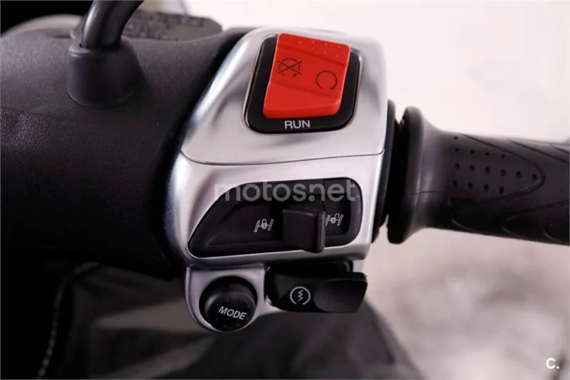 Piaggio MP3 – Vista 17