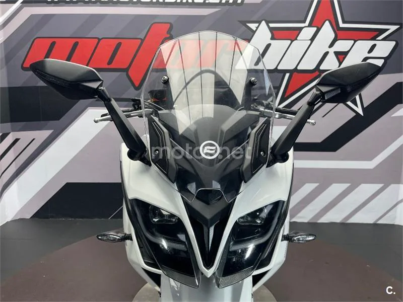 CFMOTO 650MT – Vista 15