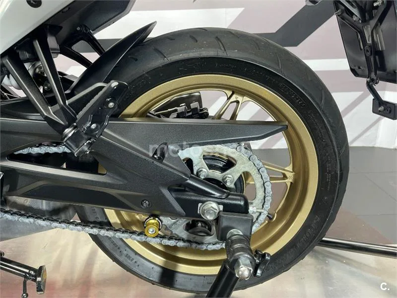 CFMOTO 650MT – Vista 18