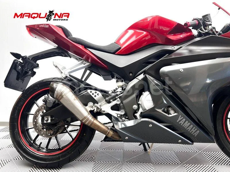 Yamaha R125 – Vista 3